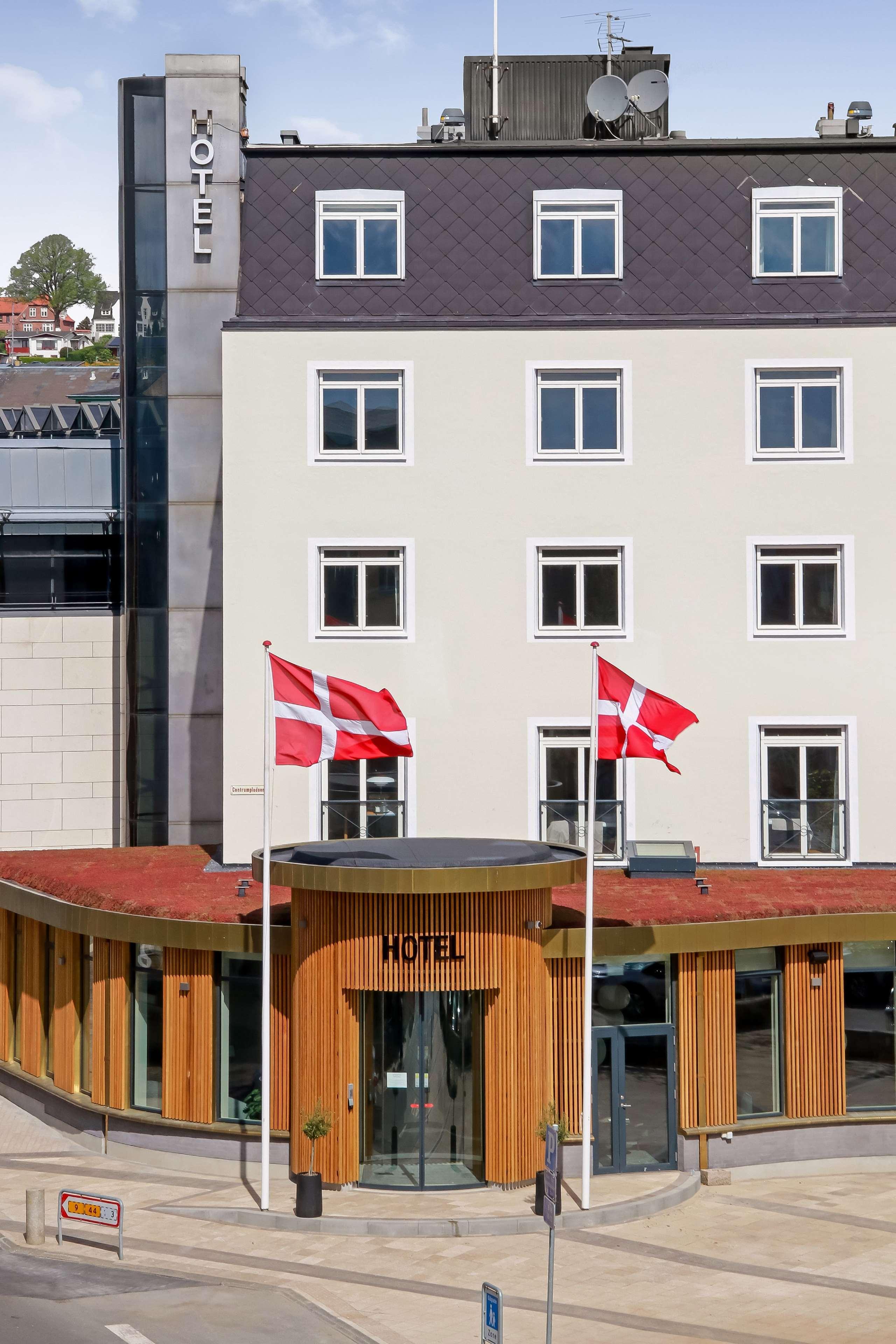 Hotel סבנדבורג מראה חיצוני תמונה